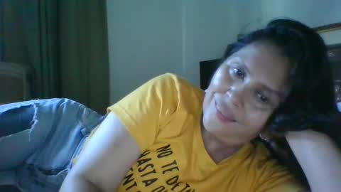 Snapshot of karol_gill chatting on 01/17/25, 09:39 Karol online show from 01/17/25, 09:39