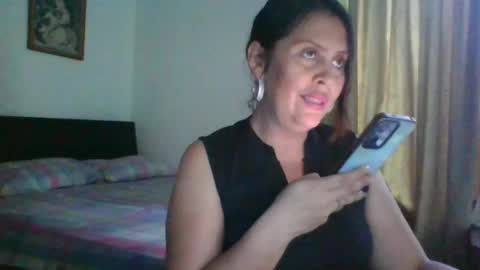 Snapshot of karol_gill chatting on 01/22/25, 02:56 Karol online show from 01/22/25, 02:56