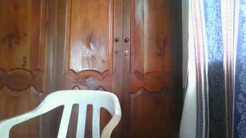 Snapshot of karol_gill chatting on 02/21/25, 04:16 Karol online show from 02/21/25, 04:16