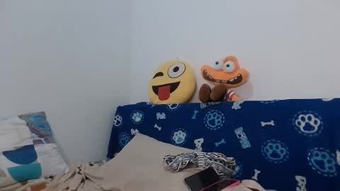 Snapshot of karol_naughty chatting on 01/24/25, 09:06 online show from 01/24/25, 09:06