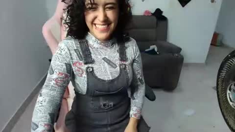 Snapshot of karol_naughty chatting on 03/09/25, 01:46 online show from 03/09/25, 01:46