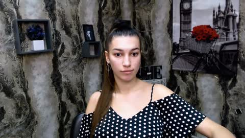 Karolina online show from 01/13/25, 08:58