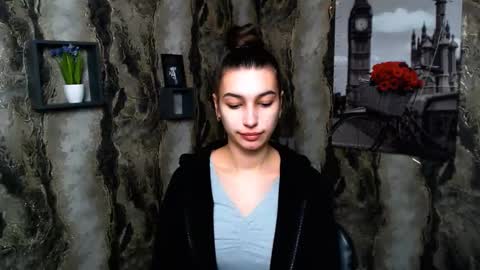 Karolina online show from 02/18/25, 10:49