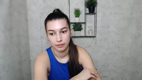 Karolina online show from 03/07/25, 10:02