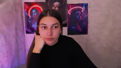 Karolina online show from 10/03/25, 05:26