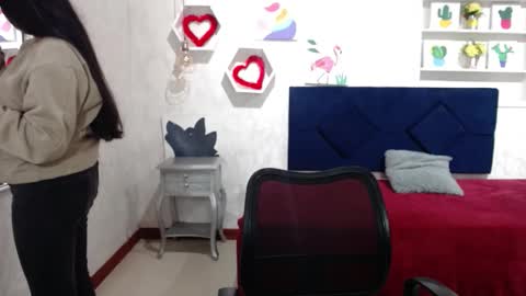 Isa online show from 10/24/25, 05:26