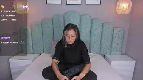 Snapshot of karoll_santos chatting on 01/07/25, 03:46 Karol Santos online show from 01/07/25, 03:46