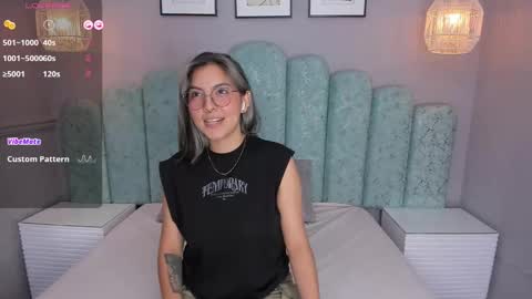 Snapshot of karoll_santos chatting on 01/10/25, 06:20 Karol Santos online show from 01/10/25, 06:20