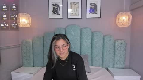 Snapshot of karoll_santos chatting on 01/14/25, 03:53 Karol Santos online show from 01/14/25, 03:53