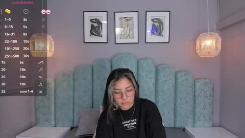 Snapshot of karoll_santos chatting on 02/07/25, 04:16 Karol Santos online show from 02/07/25, 04:16