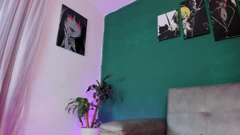 Snapshot of karolsweet_ chatting on 01/14/25, 03:04 KarolSweet online show from 01/14/25, 03:04