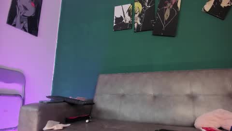 Snapshot of karolsweet_ chatting on 10/28/25, 02:53 KarolSweet online show from 10/28/25, 02:53