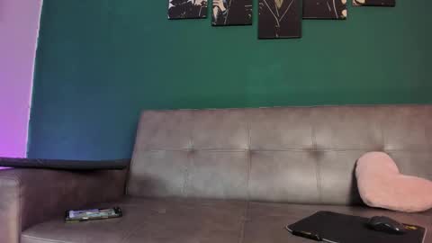 Snapshot of karolsweet_ chatting on 11/13/25, 04:39 KarolSweet online show from 11/13/25, 04:39