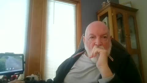 Snapshot of karpp chatting on 12/14/24, 03:36 karpp online show from 12/14/24, 03:36