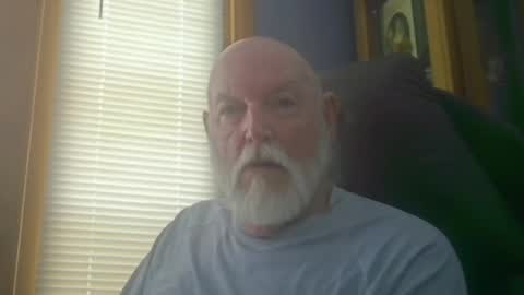 Snapshot of karpp chatting on 01/14/25, 03:57 karpp online show from 01/14/25, 03:57