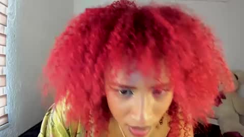 Snapshot of kasielopez chatting on 03/05/25, 08:42 Kasie lopez online show from 03/05/25, 08:42