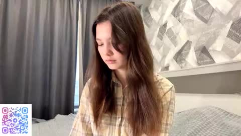 Kira online show from 11/09/25, 09:18