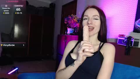 Snapshot of kat_kitty_ chatting on 01/30/25, 06:35 kat_kitty_ online show from 01/30/25, 06:35