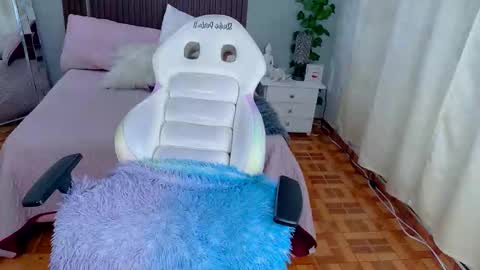 kate online show from 11/13/25, 03:33