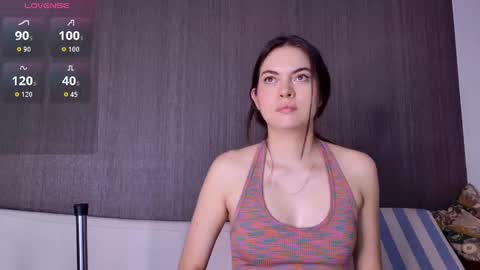 Snapshot of katarina_rostova chatting on 09/30/25, 10:37 KATARINA ROSTOVA online show from 09/30/25, 10:37