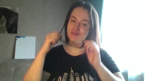 Snapshot of katarios_x chatting on 10/27/25, 05:55 katarios online show from 10/27/25, 05:55