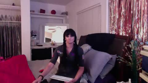 Snapshot of katbrake chatting on 09/30/25, 02:27 sexykat online show from 09/30/25, 02:27