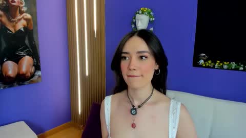 Snapshot of kate_amaretto chatting on 10/15/25, 09:15 Kate online show from 10/15/25, 09:15