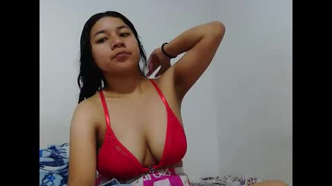 Snapshot of kate_bliss chatting on 09/20/25, 01:56 kate_bliss online show from 09/20/25, 01:56