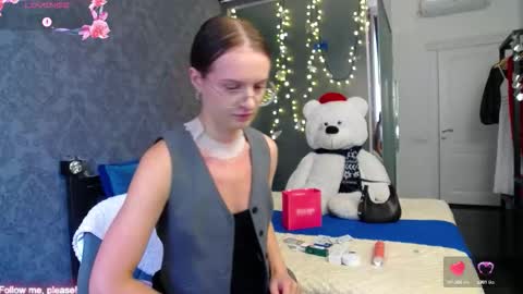 .Be kind and gentle with me and I will do my best for you.   online show from 09/10/25, 12:16