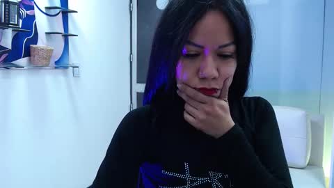 Kate  online show from 11/19/25, 10:48