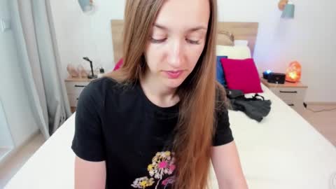 kate_redgar online show from 09/27/25, 01:38