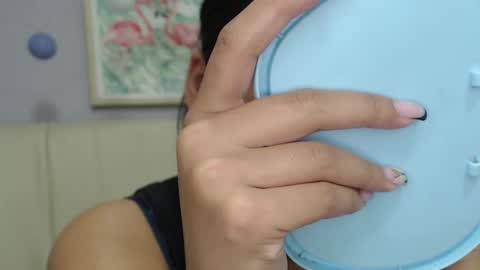 Kari online show from 03/12/25, 07:59