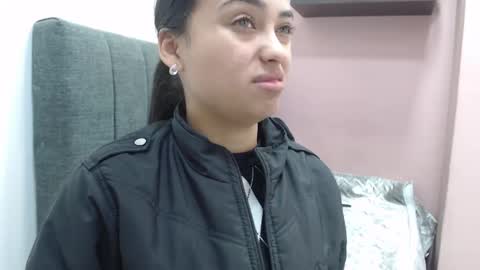 Kari online show from 10/03/25, 01:19