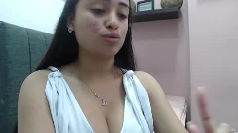 Kari online show from 10/28/25, 01:25