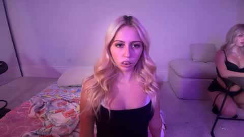 Snapshot of kateharperr chatting on 09/22/25, 05:31 kateharperr online show from 09/22/25, 05:31