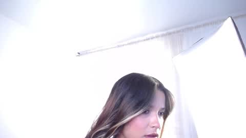 Snapshot of katejolie chatting on 09/30/25, 05:40 Help me with rate thanks online show from 09/30/25, 05:40