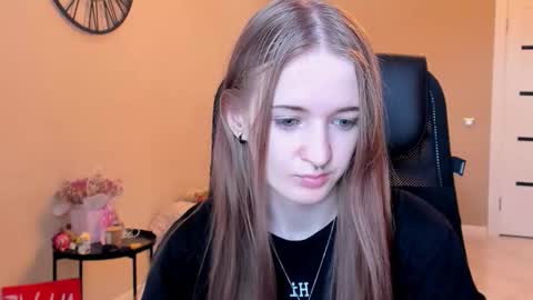 katekayer online show from 11/08/25, 10:48