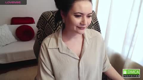 Snapshot of katelynwinehouse chatting on 01/21/25, 11:24 Katelyn online show from 01/21/25, 11:24