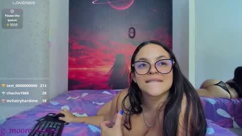 KateMoorex online show from 10/21/25, 03:57