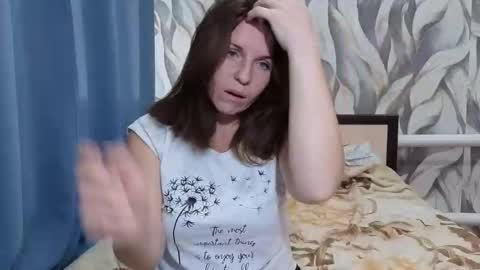 KateMorana online show from 10/03/25, 10:56