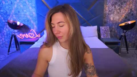 Snapshot of kateshanny chatting on 11/06/25, 07:20 Kate online show from 11/06/25, 07:20