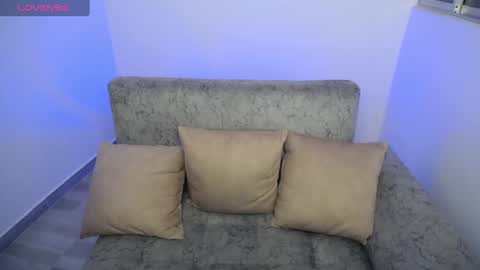 Snapshot of kathe_ryder_v chatting on 01/05/25, 01:13 katherin online show from 01/05/25, 01:13