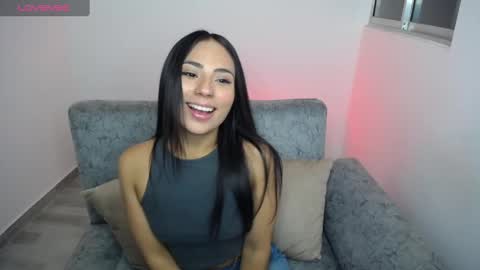 Snapshot of kathe_ryder_v chatting on 02/21/25, 11:54 katherin online show from 02/21/25, 11:54