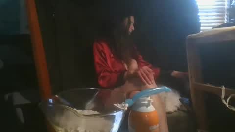 Snapshot of kathefirst chatting on 12/13/24, 02:27 Kat online show from 12/13/24, 02:27