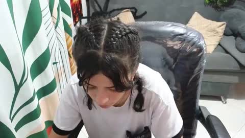 kathie_lozada online show from 10/21/25, 03:51