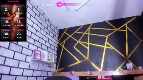 Snapshot of kathina_giraldo chatting on 12/23/24, 01:03 Paola online show from 12/23/24, 01:03