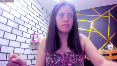 Snapshot of kathina_giraldo chatting on 12/30/24, 12:52 Paola online show from 12/30/24, 12:52