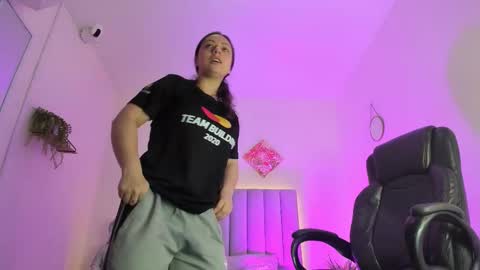 Snapshot of katia_gh chatting on 10/30/25, 11:22 Katia online show from 10/30/25, 11:22