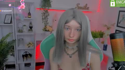 Katia  online show from 03/05/25, 12:44