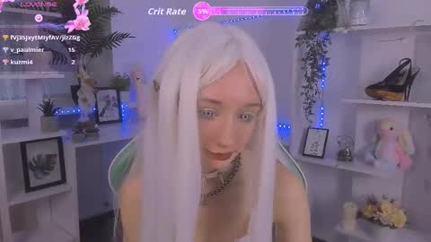 Katia  online show from 10/15/25, 06:35